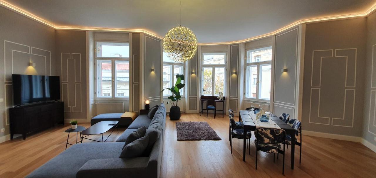 Walking Street Luxurious Huge Apartment Budapest Extérieur photo