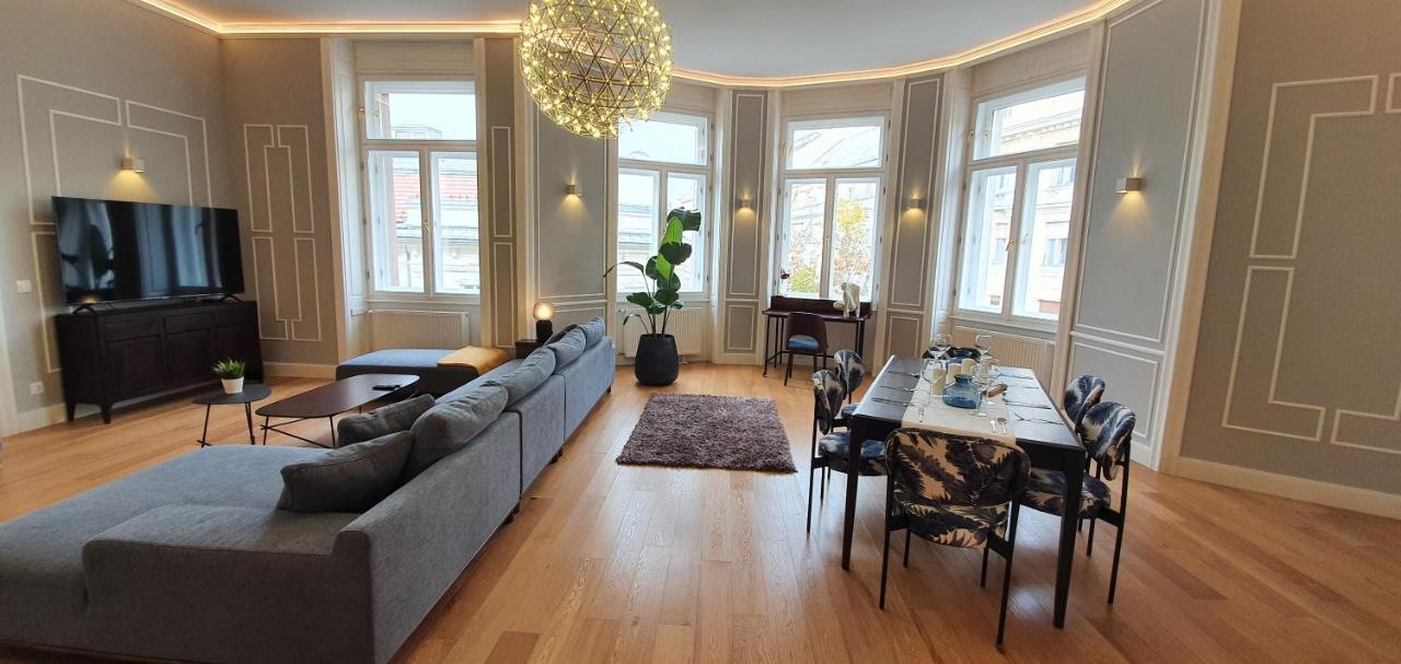 Walking Street Luxurious Huge Apartment Budapest Extérieur photo