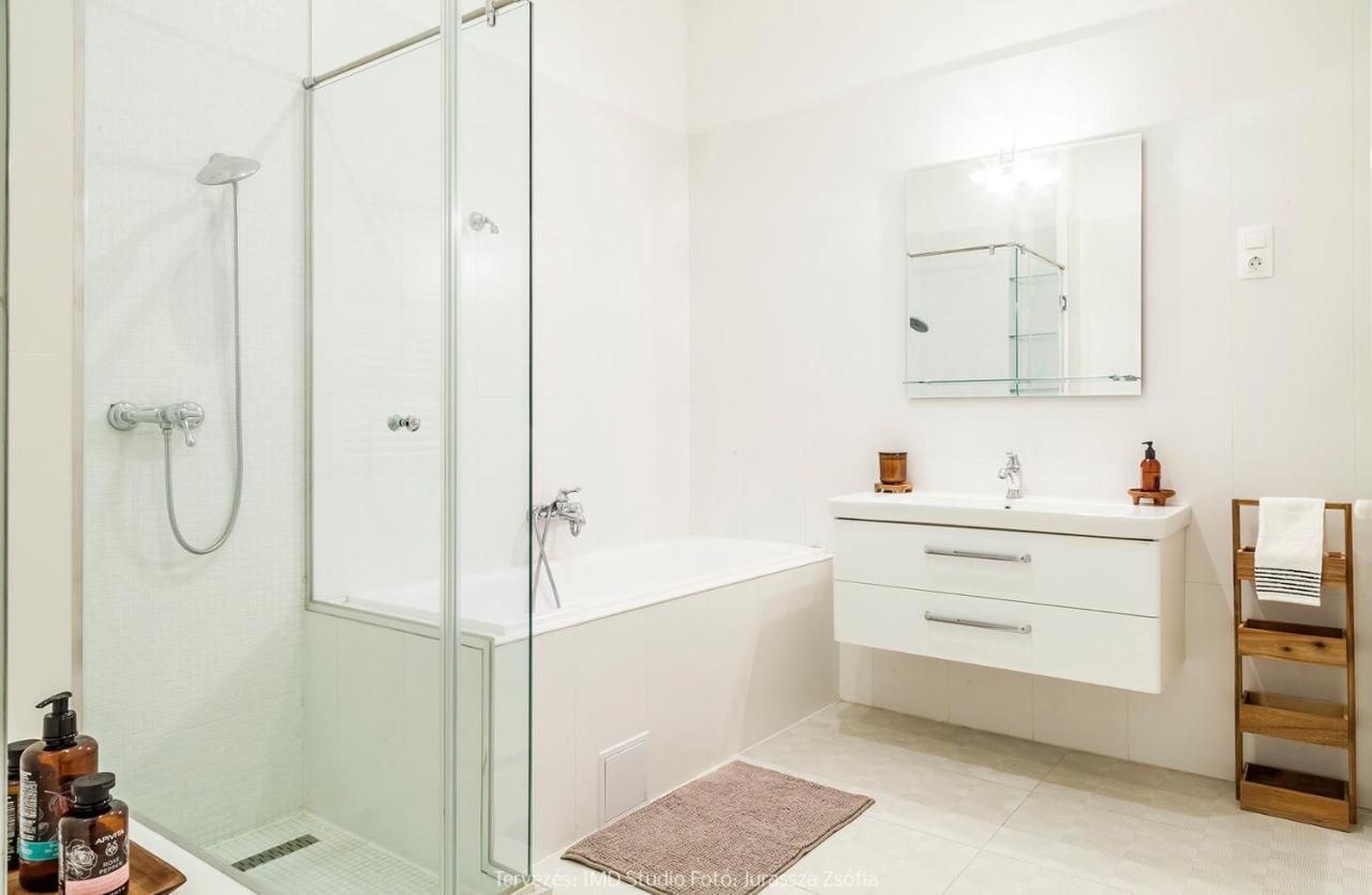 Walking Street Luxurious Huge Apartment Budapest Extérieur photo