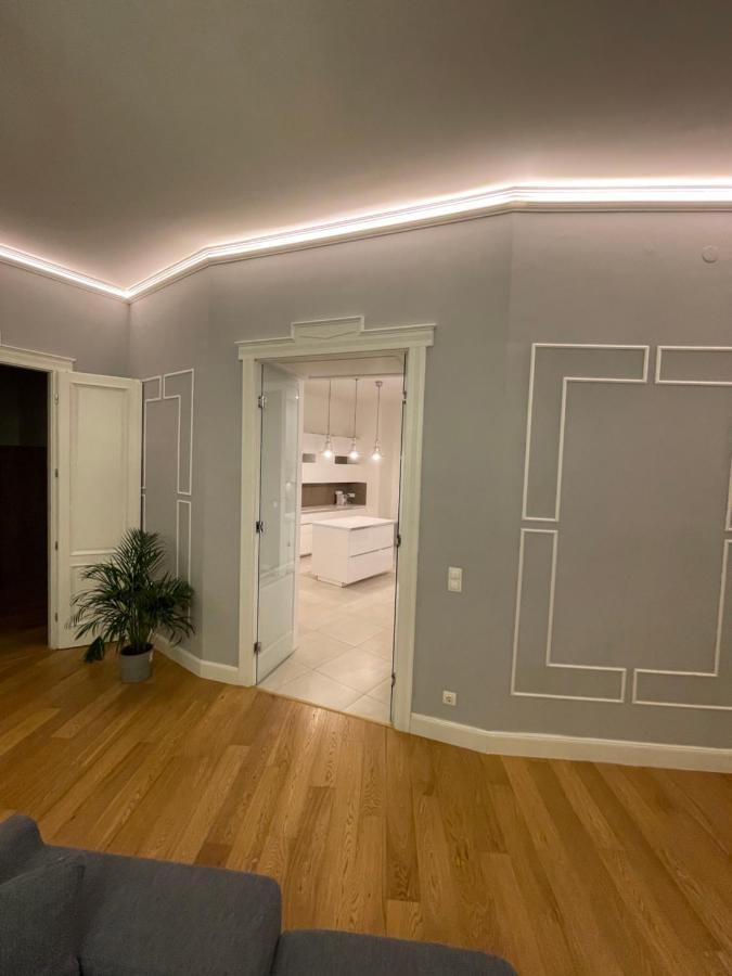 Walking Street Luxurious Huge Apartment Budapest Extérieur photo