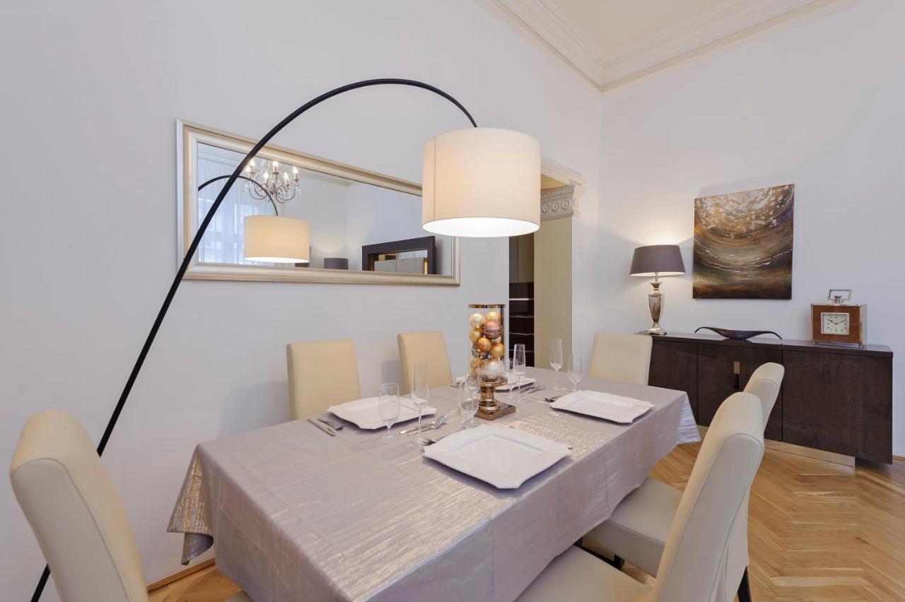 Walking Street Luxurious Huge Apartment Budapest Extérieur photo