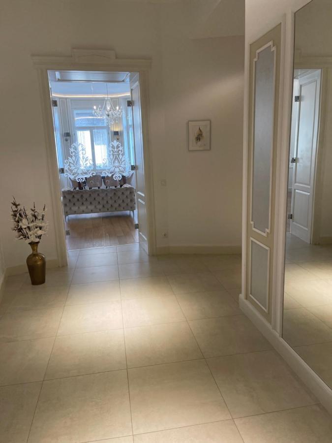 Walking Street Luxurious Huge Apartment Budapest Extérieur photo